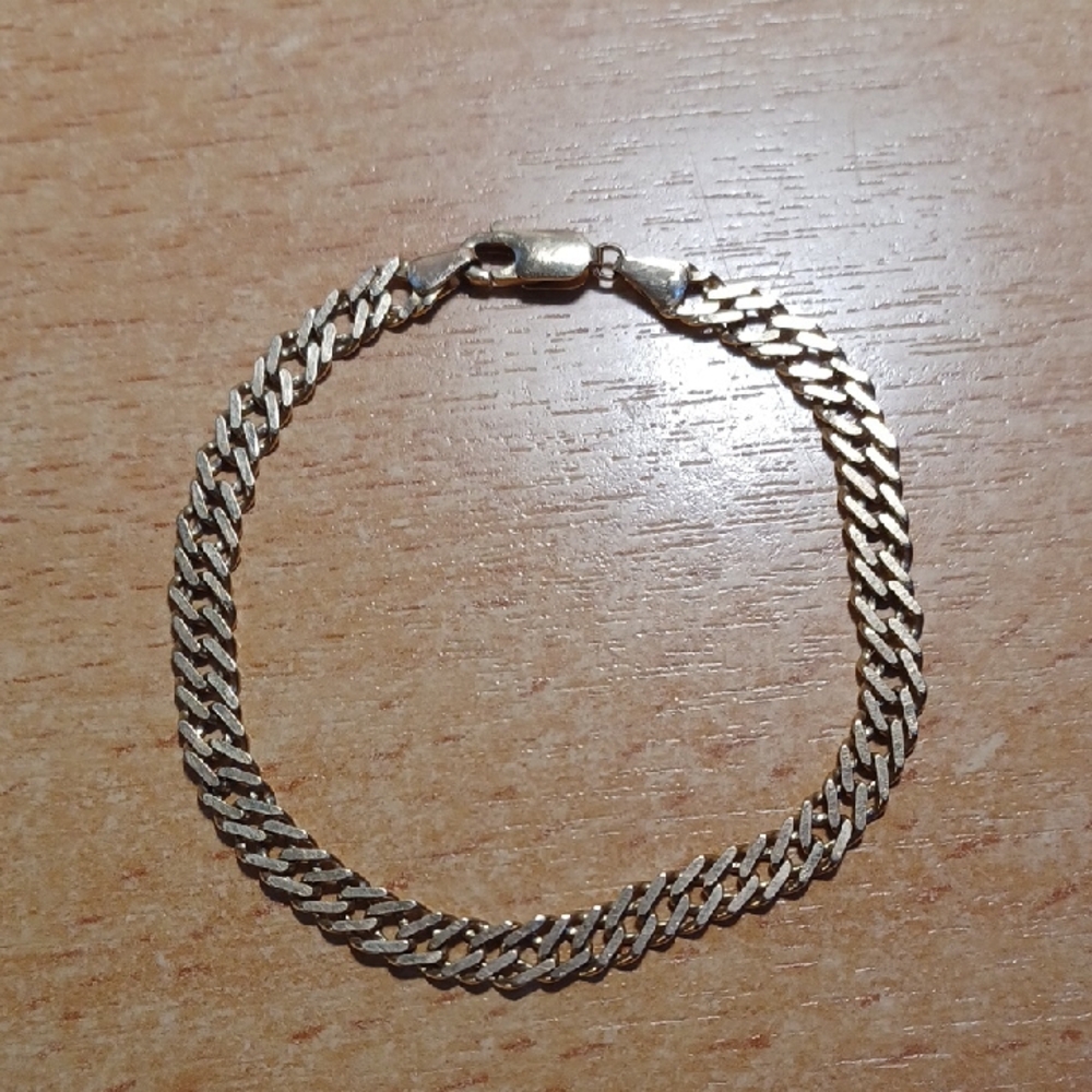10k Vintage Womens Bracelet.